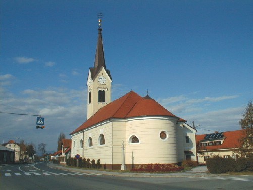 Cerkev svetega Janeza Krstnika v Staršah